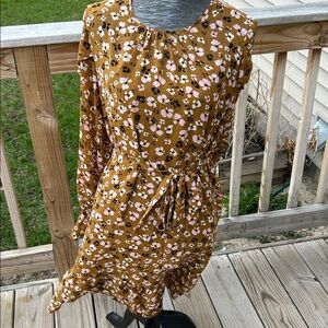 Who What Wear Women’s Floral Tie-Waist Dress in Mustard